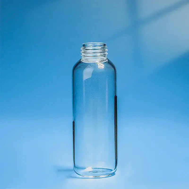 Quartz Threaded Bottles | Fused Silica Screw Top Vials 8 A close-up view of the threaded opening of a clear quartz glass bottle, emphasizing its high transmittance and absence of bubbles or color lines.